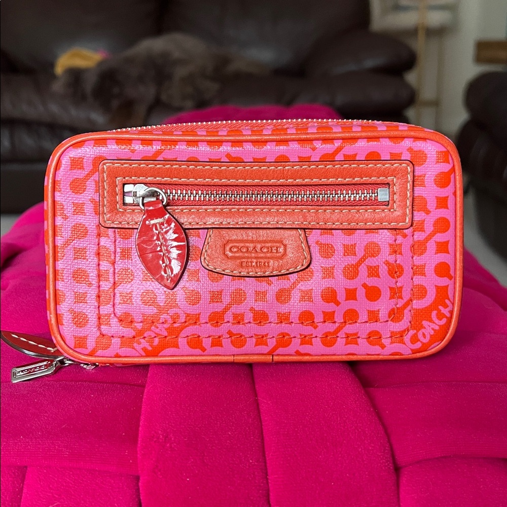 Coach Poppy Op Art Jewelry Pouch-Like New - Picture 2 of 16